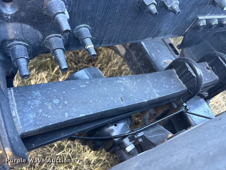 image for item EA7901 2019 Volvo VNL semi truck