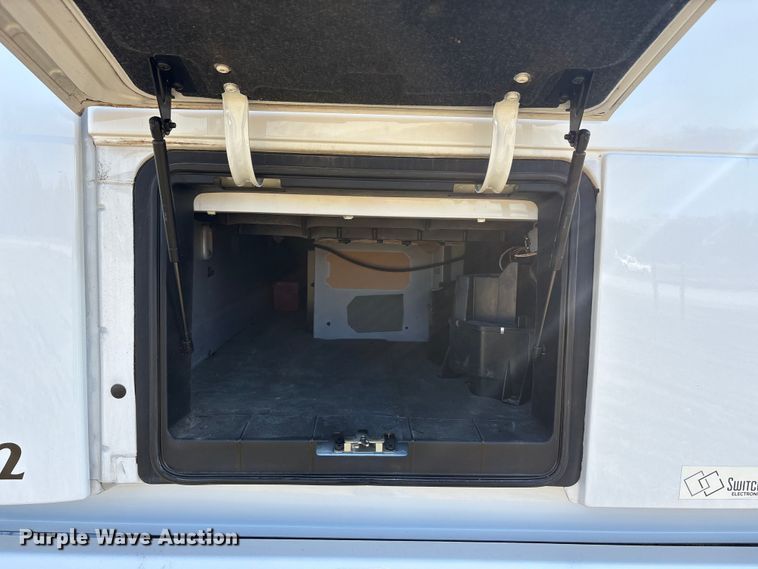 image for item EA7901 2019 Volvo VNL semi truck