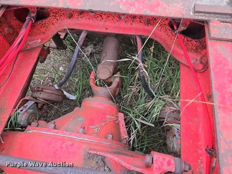 image for item EB1163 1993 International Harvester 9400 semi truck