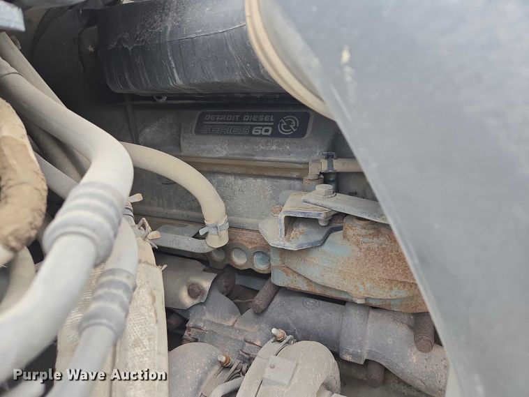 image for item EB1209 2018 Frieghtliner Cascadia semi truck