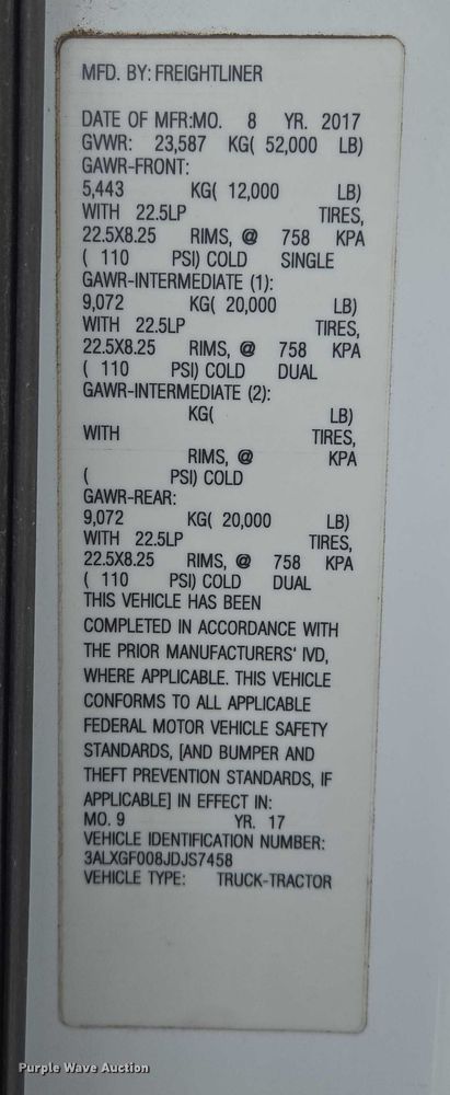 image for item EB1209 2018 Frieghtliner Cascadia semi truck