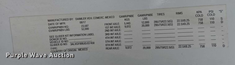 image for item EB1209 2018 Frieghtliner Cascadia semi truck