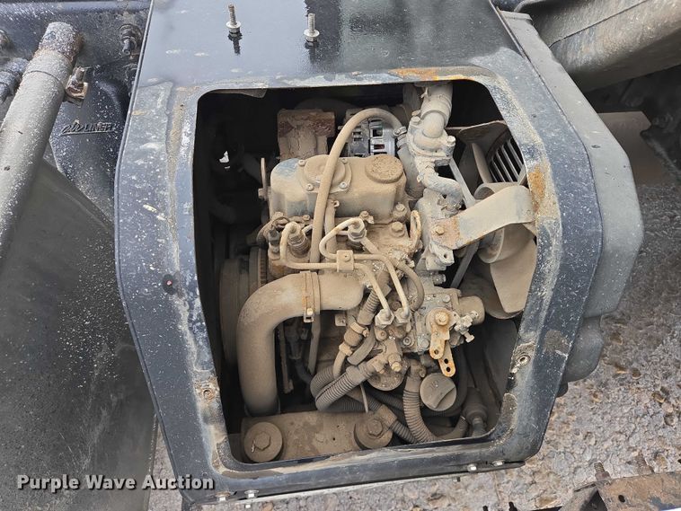 image for item EB1210 2019 Frieghtliner Cascadia semi truck