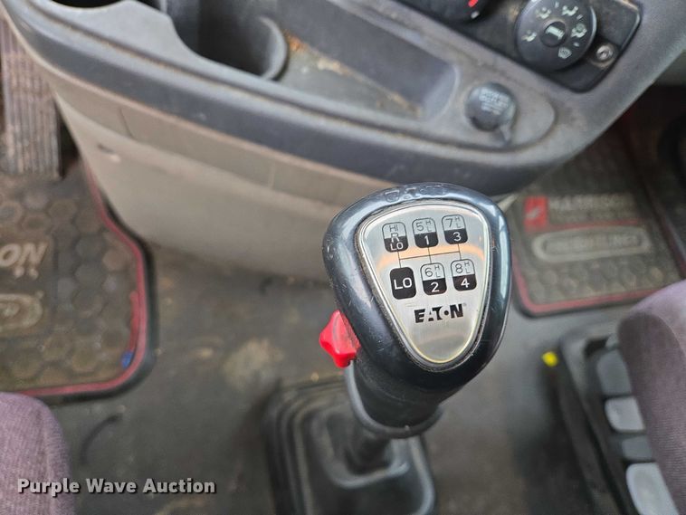 image for item EB1210 2019 Frieghtliner Cascadia semi truck