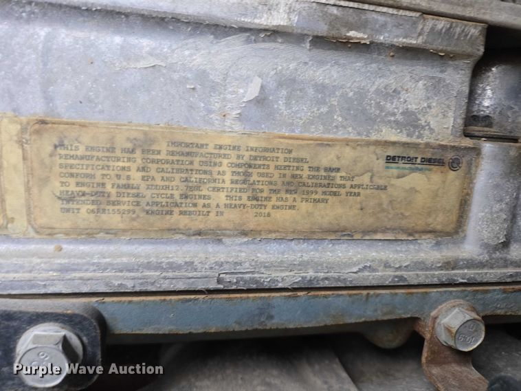 image for item EB1210 2019 Frieghtliner Cascadia semi truck