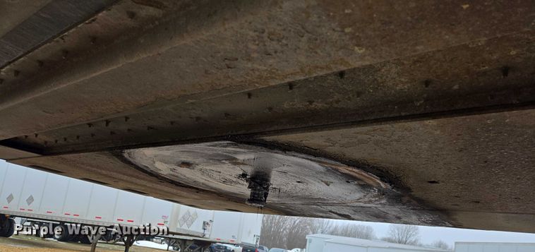 image for item EB1215 2017 Vanguard National Trailer Corporation MaxCube dry van trailer