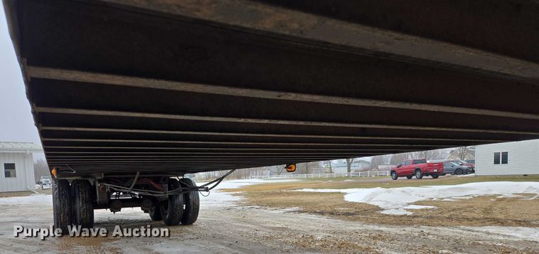 image for item EB1215 2017 Vanguard National Trailer Corporation MaxCube dry van trailer