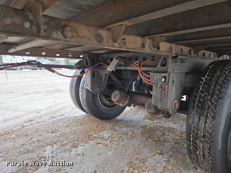 image for item EB1215 2017 Vanguard National Trailer Corporation MaxCube dry van trailer