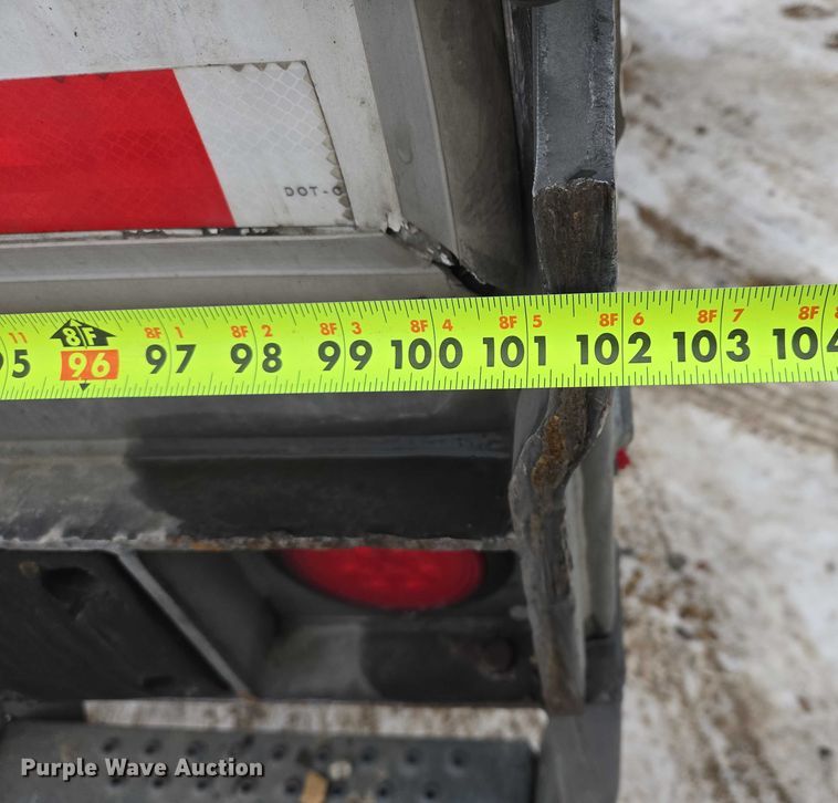 image for item EB1215 2017 Vanguard National Trailer Corporation MaxCube dry van trailer