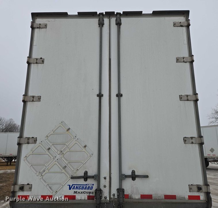 image for item EB1215 2017 Vanguard National Trailer Corporation MaxCube dry van trailer