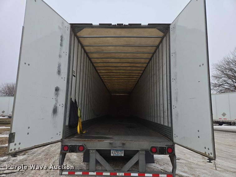 image for item EB1215 2017 Vanguard National Trailer Corporation MaxCube dry van trailer