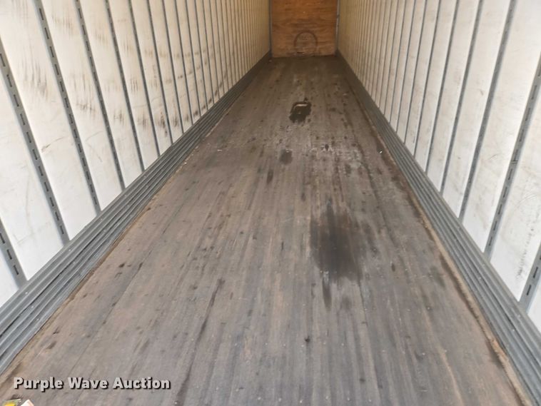 image for item EB1215 2017 Vanguard National Trailer Corporation MaxCube dry van trailer