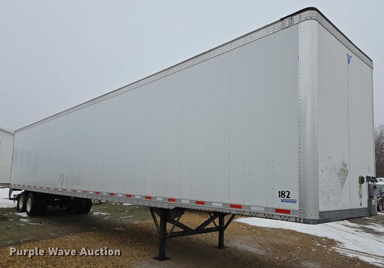 image for item EB1216 2017 Vanguard National Trailer Corporation MaxCube dry van trailer