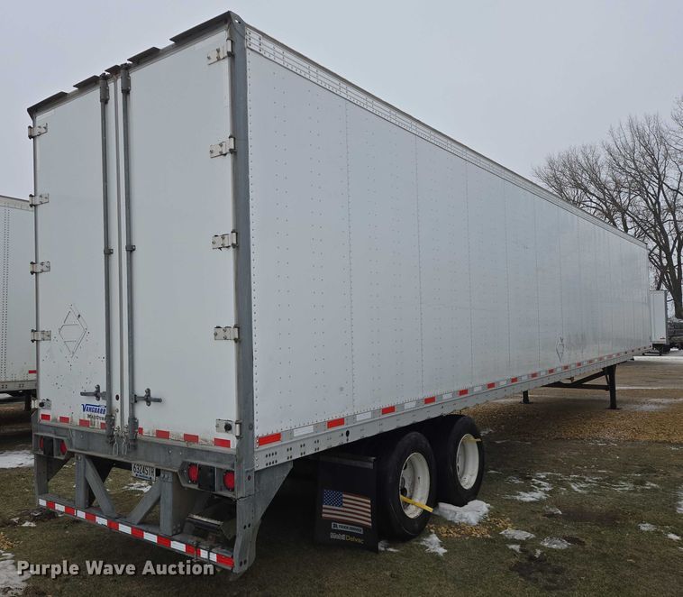 image for item EB1216 2017 Vanguard National Trailer Corporation MaxCube dry van trailer