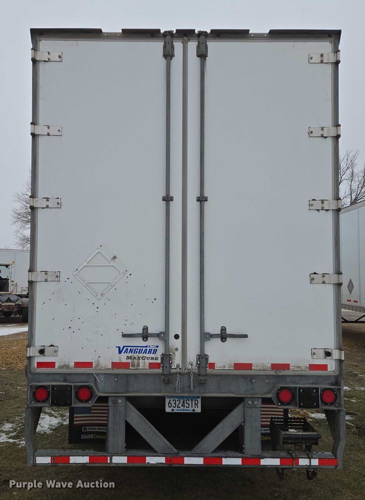 image for item EB1216 2017 Vanguard National Trailer Corporation MaxCube dry van trailer