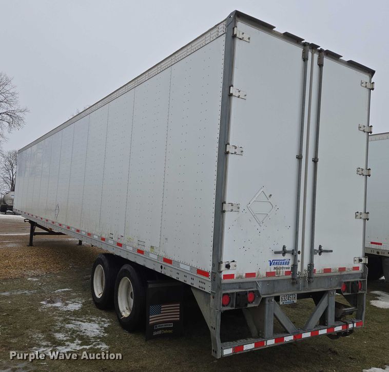 image for item EB1216 2017 Vanguard National Trailer Corporation MaxCube dry van trailer