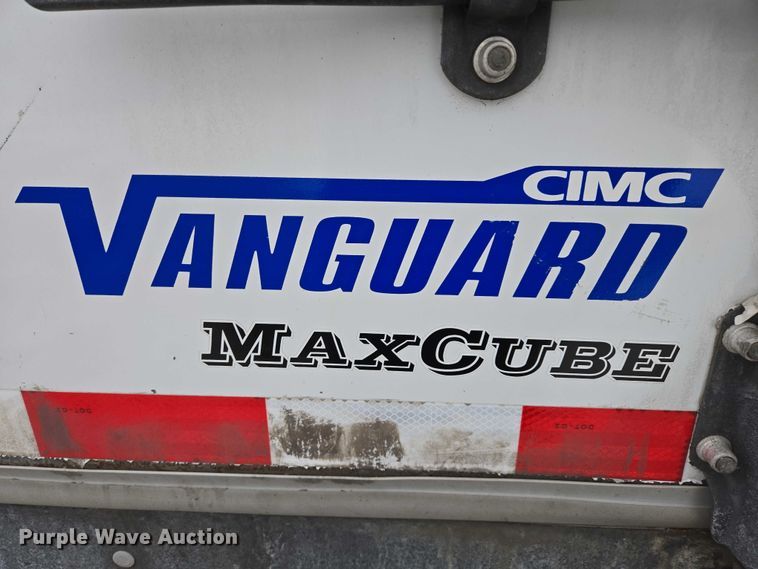 image for item EB1216 2017 Vanguard National Trailer Corporation MaxCube dry van trailer