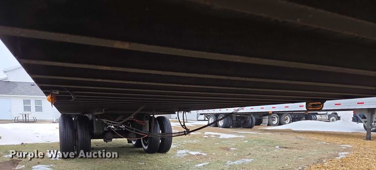 image for item EB1216 2017 Vanguard National Trailer Corporation MaxCube dry van trailer