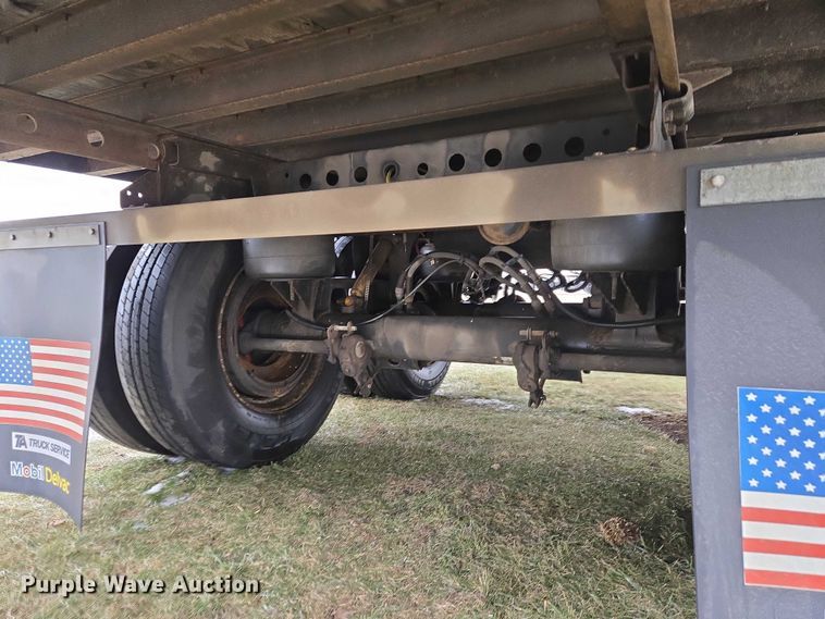 image for item EB1216 2017 Vanguard National Trailer Corporation MaxCube dry van trailer