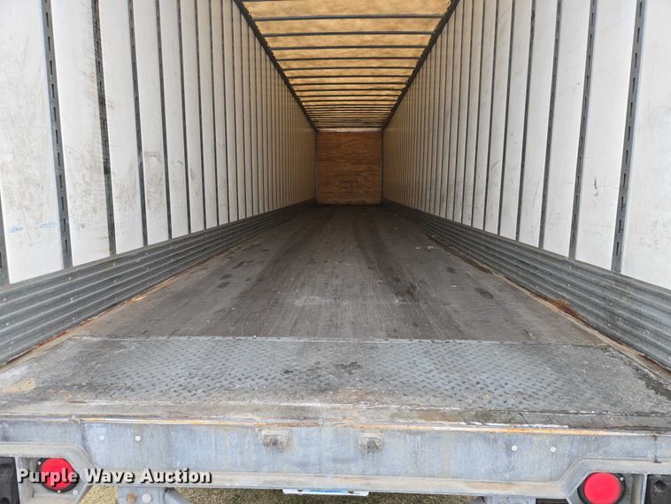 image for item EB1216 2017 Vanguard National Trailer Corporation MaxCube dry van trailer