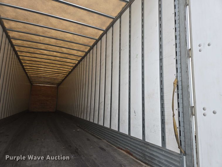 image for item EB1216 2017 Vanguard National Trailer Corporation MaxCube dry van trailer