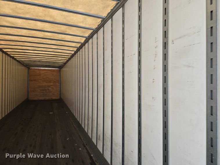 image for item EB1216 2017 Vanguard National Trailer Corporation MaxCube dry van trailer