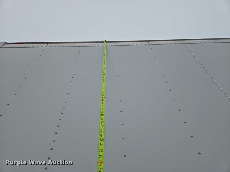 image for item EB1220 2010 Kenworth T800 box truck