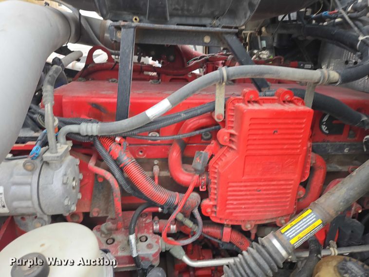 image for item EB1220 2010 Kenworth T800 box truck