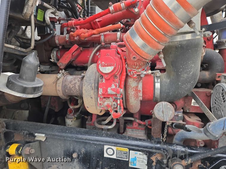 image for item EB1220 2010 Kenworth T800 box truck