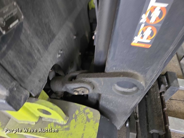 image for item EB1222 Clark C25C forklift