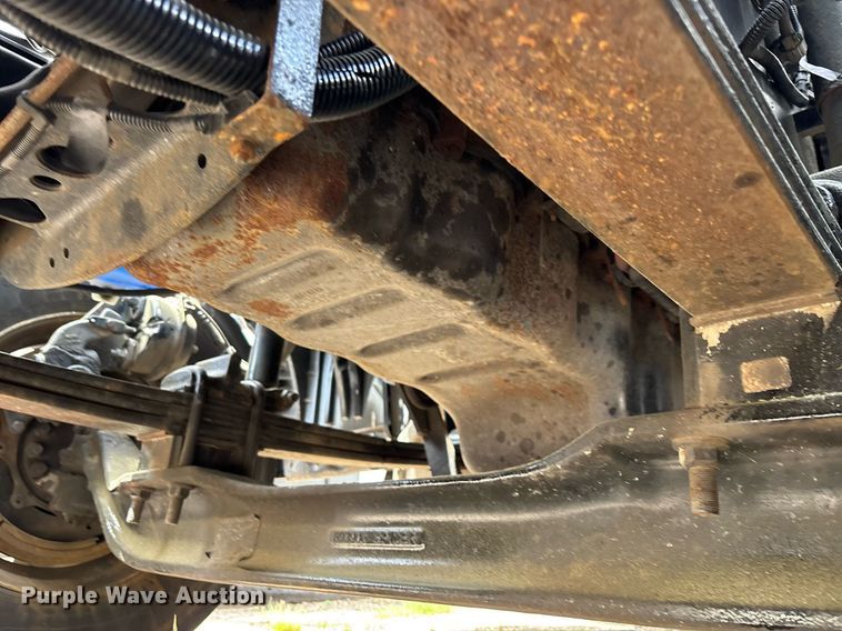 image for item EC3593 2020 International LT625 semi truck