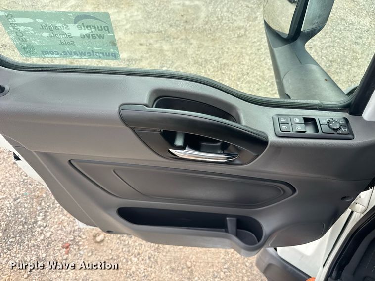 image for item EC3652 2020 International LT625 semi truck