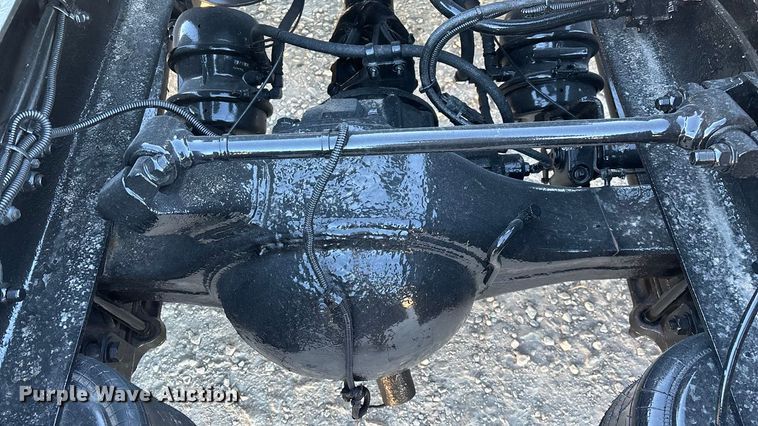 image for item ED2461 2005 Western Star 4900 semi truck