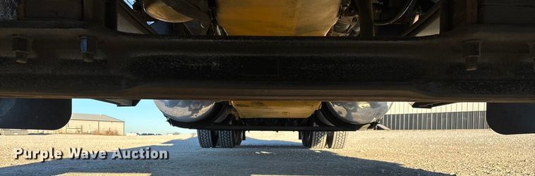 image for item ED2461 2005 Western Star 4900 semi truck