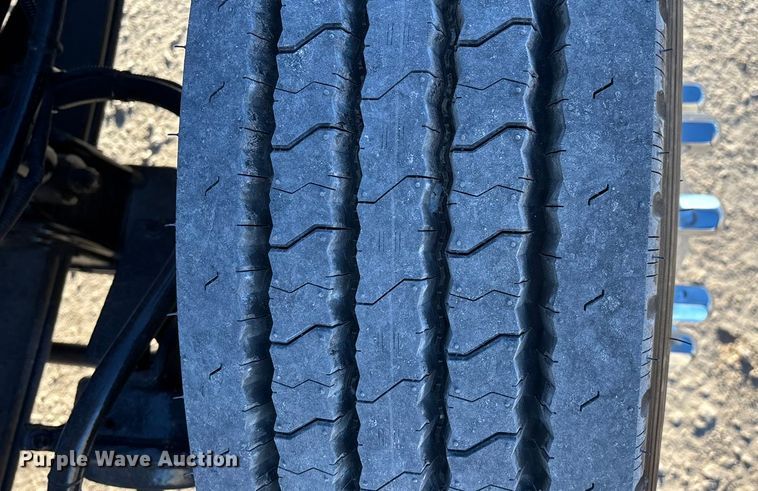 image for item ED2461 2005 Western Star 4900 semi truck