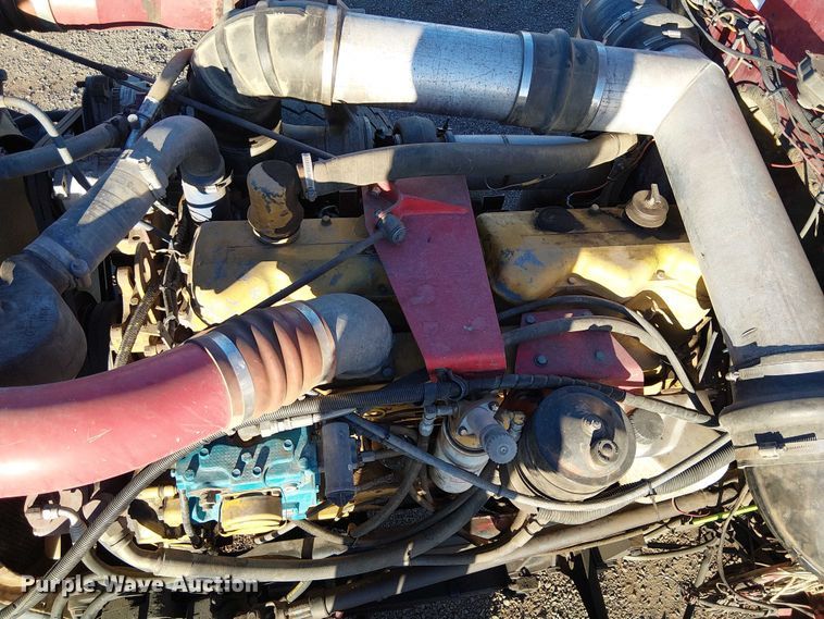 image for item EE5057 1989 Peterbilt 379 semi truck