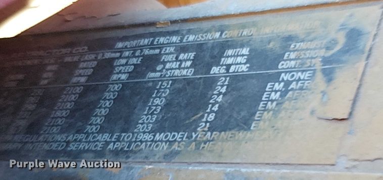 image for item EE5057 1989 Peterbilt 379 semi truck