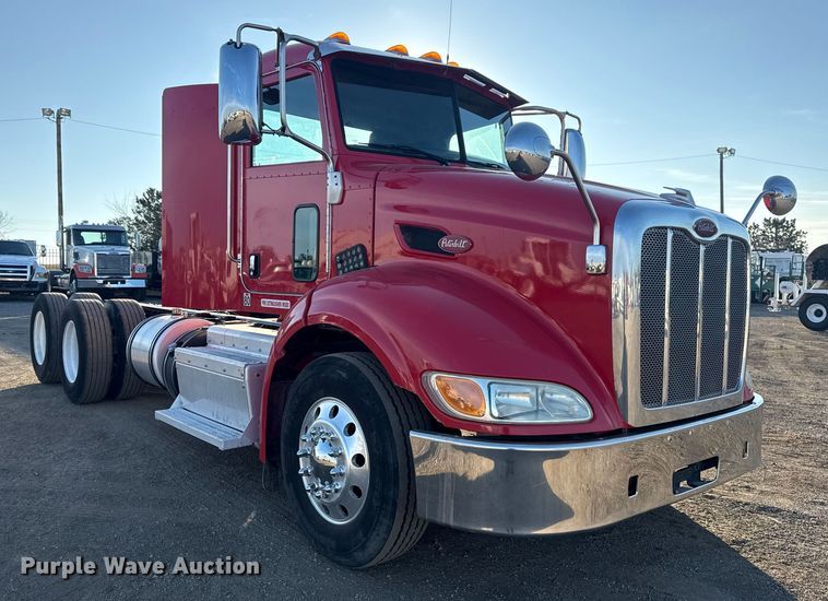 CAMIóN 2012 PETERBILT