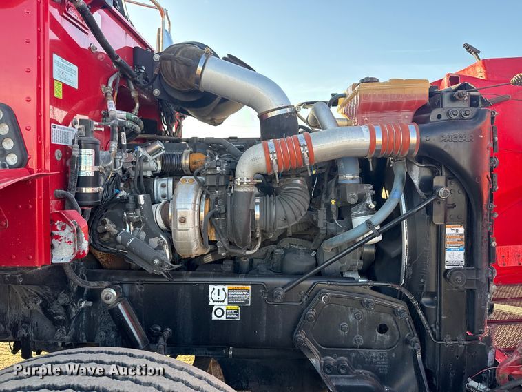 image for item EG1865 2012 Peterbilt 384 semi truck