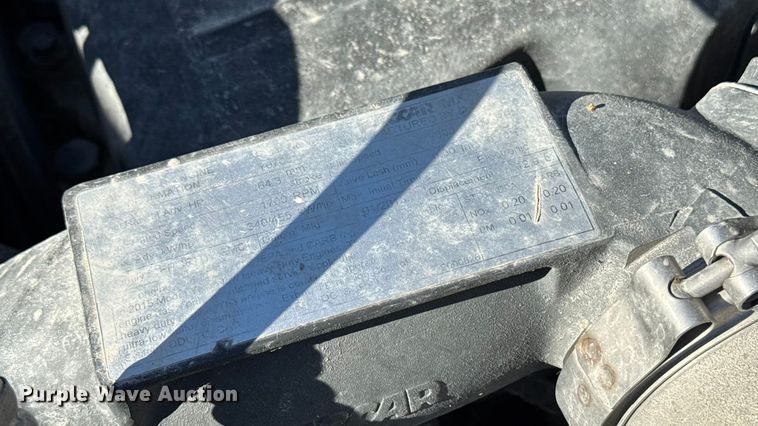 image for item EM2475 2016 Kenworth T680 semi truck