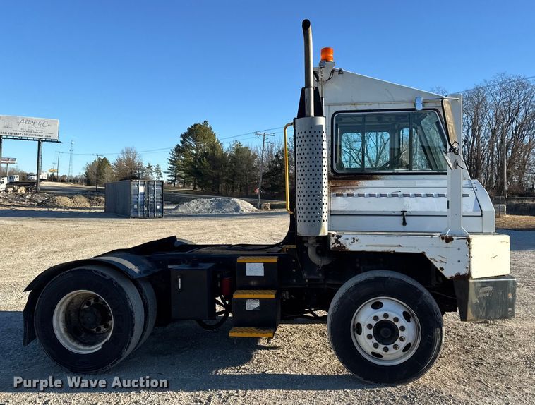 image for item EN0788 2014 Kalmar Ottawa yard truck