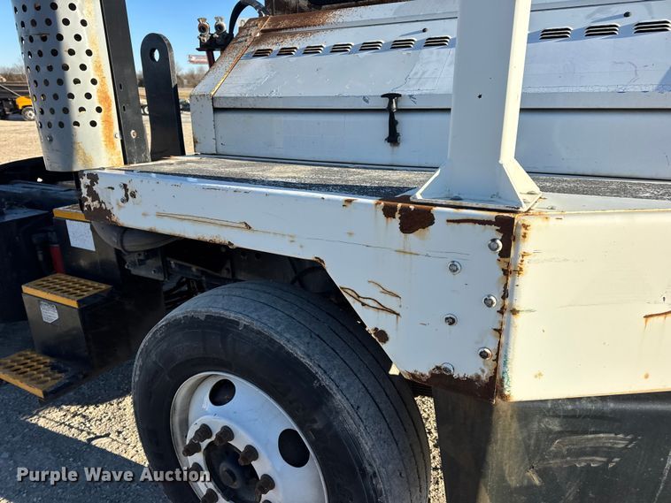 image for item EN0788 2014 Kalmar Ottawa yard truck