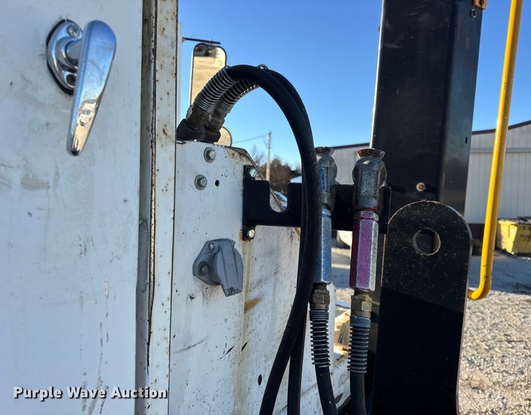 image for item EN0788 2014 Kalmar Ottawa yard truck