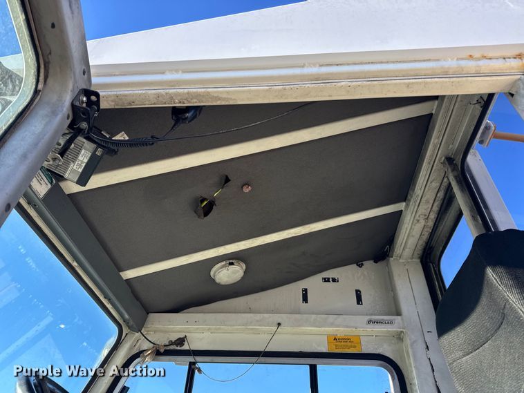 image for item EN0788 2014 Kalmar Ottawa yard truck