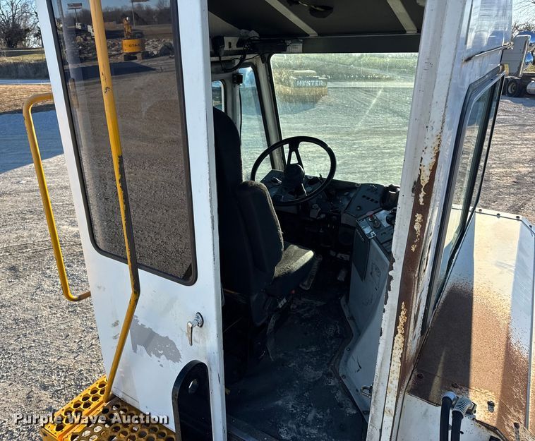 image for item EN0788 2014 Kalmar Ottawa yard truck