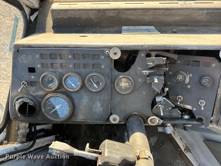 image for item EN0788 2014 Kalmar Ottawa yard truck