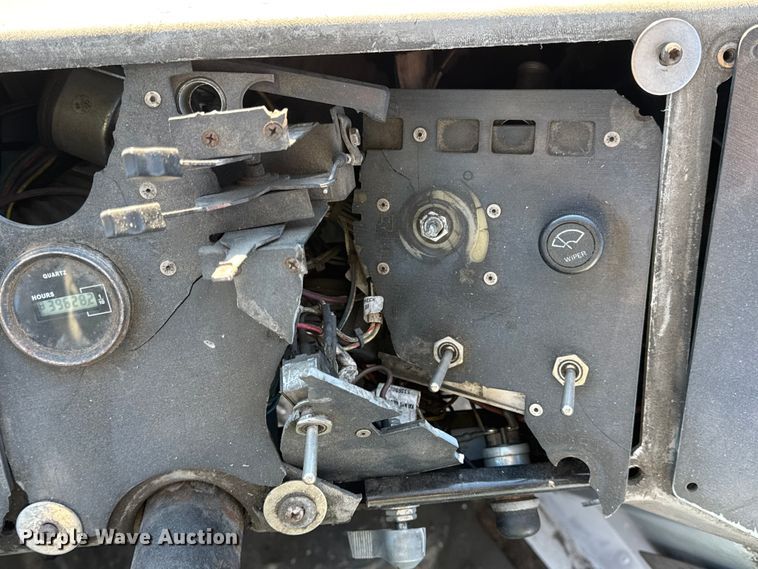 image for item EN0788 2014 Kalmar Ottawa yard truck