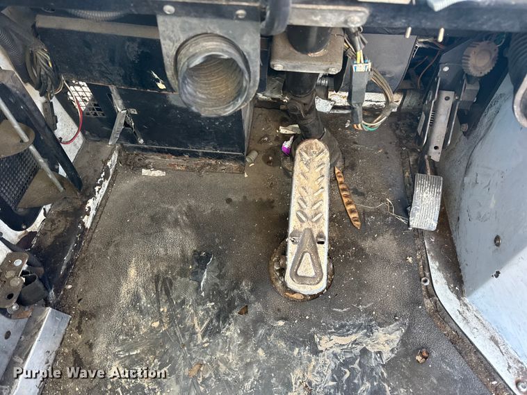 image for item EN0788 2014 Kalmar Ottawa yard truck