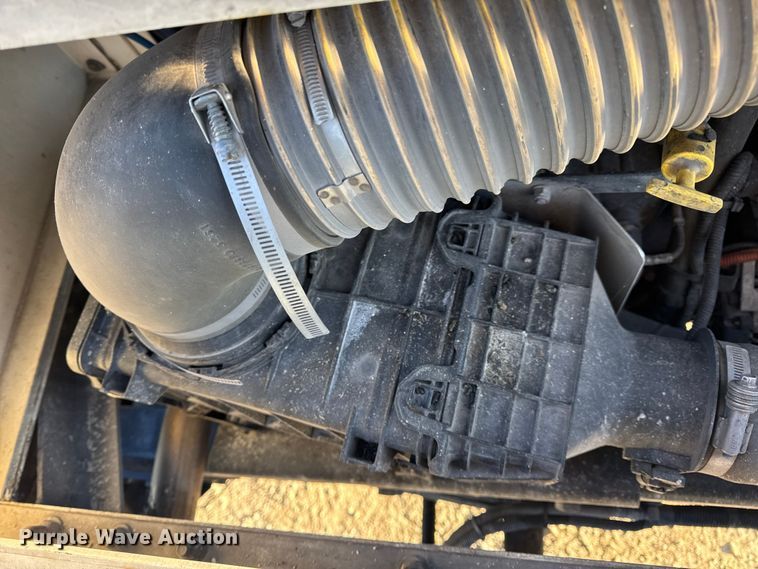 image for item EN0788 2014 Kalmar Ottawa yard truck