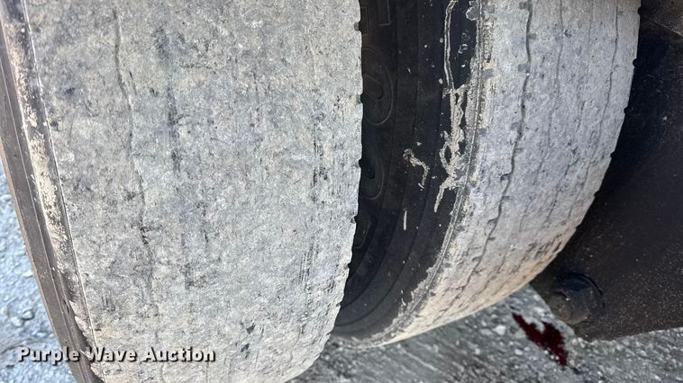 image for item EN0788 2014 Kalmar Ottawa yard truck